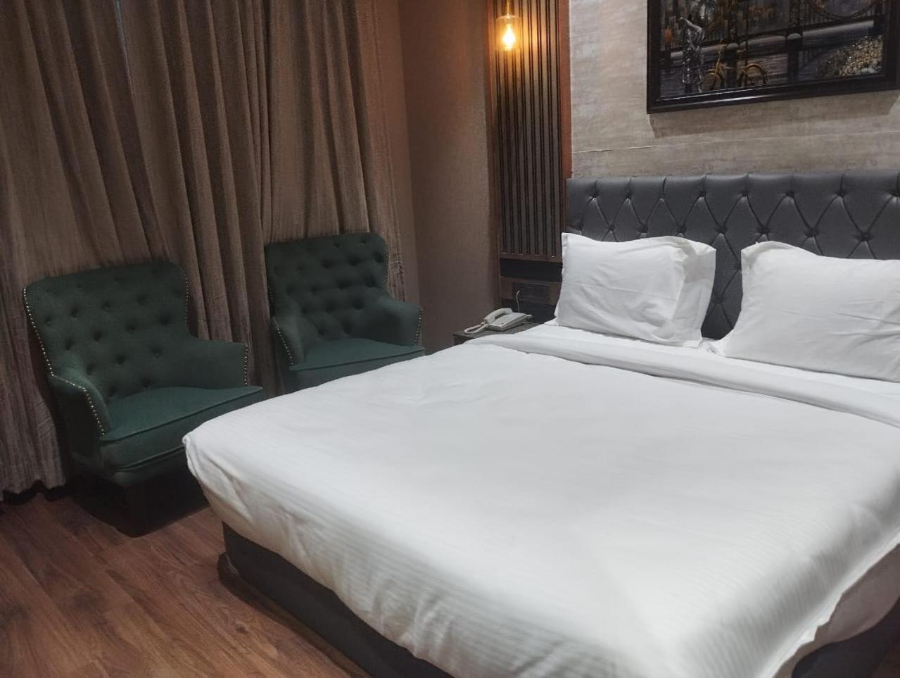 Raj Vilas Resort Dhanbad Exterior photo